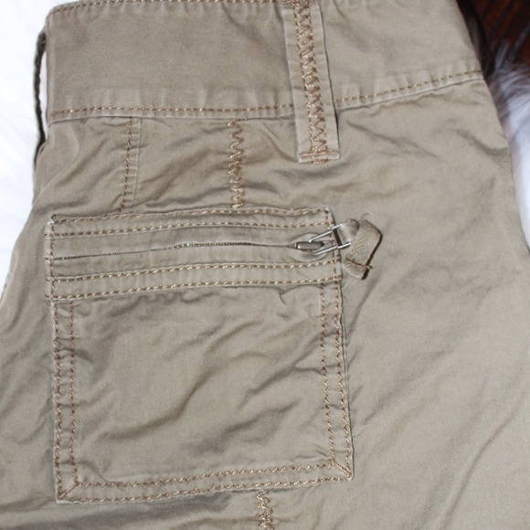 Ann Taylor, army green capri pants - Picture 4 of 7